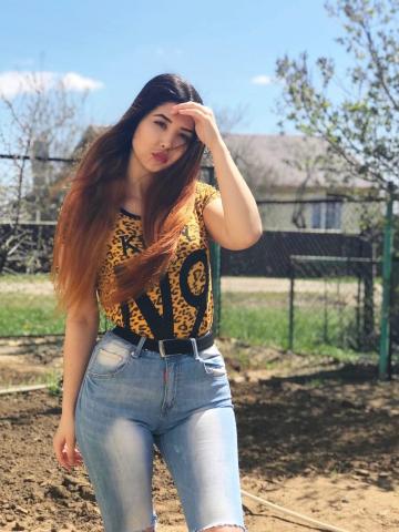 Ясмина Сексуальная Модель фото 2