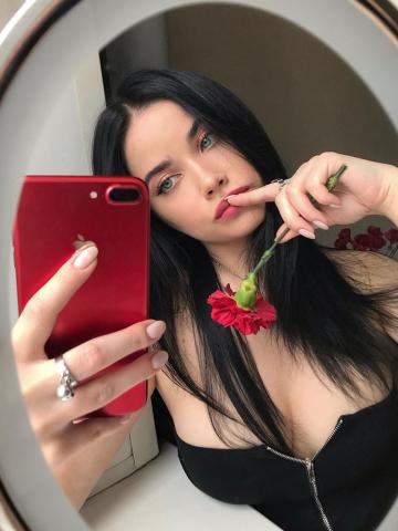 Роксана Медно Рыжая